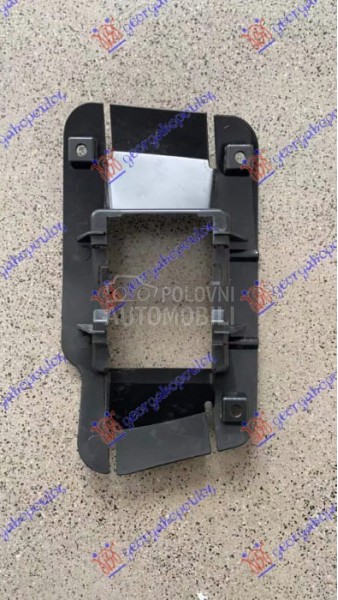 NOSAC ZADNJEG BRANIKA