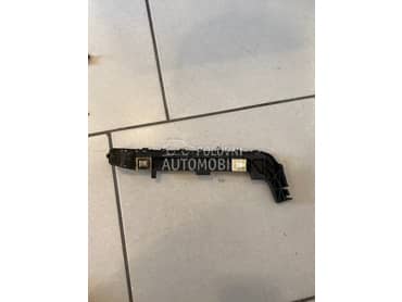 Nosac zadnjeg branika za Honda Civic