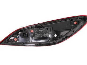 Stop svetla i stop lampe za Mercedes Benz CLS Klasa od 2010. do 2014. god.