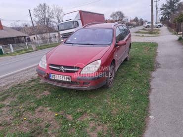 Citroen C5 -  kompletan auto u delovima