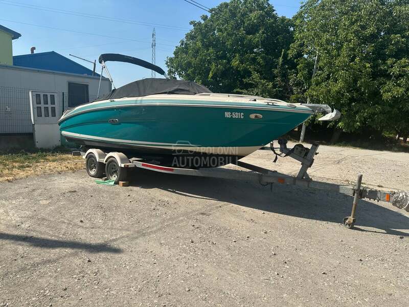 Sea ray 210 overnighter
