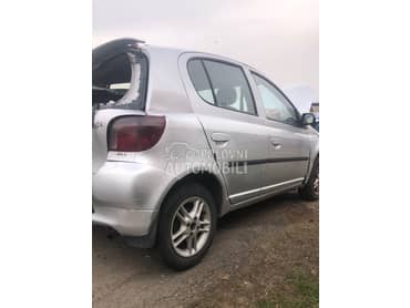 Brava gepeka za Toyota Yaris od 1998. do 2005. god.