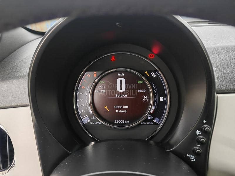 Fiat 500 1.2i Lounge Aut