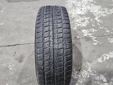 Hankook 235/65 R16 Zimska
