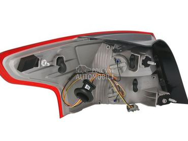 Stop svetla i stop lampe za Ford Focus od 2011. do 2014. god.