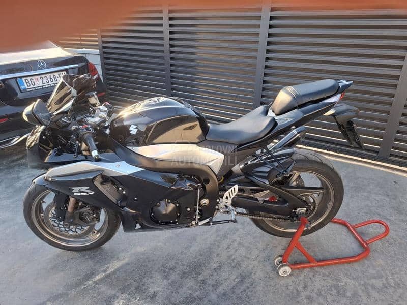 Suzuki GSXR 1000 K9