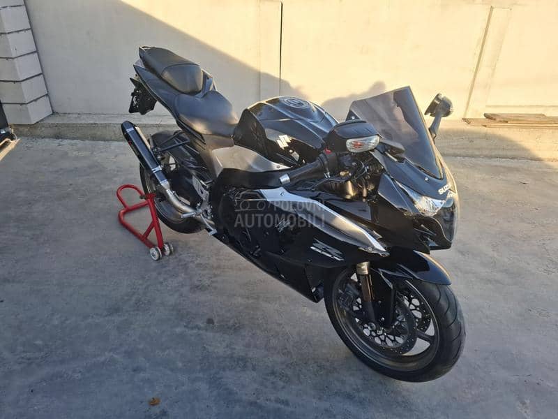 Suzuki GSXR 1000 K9