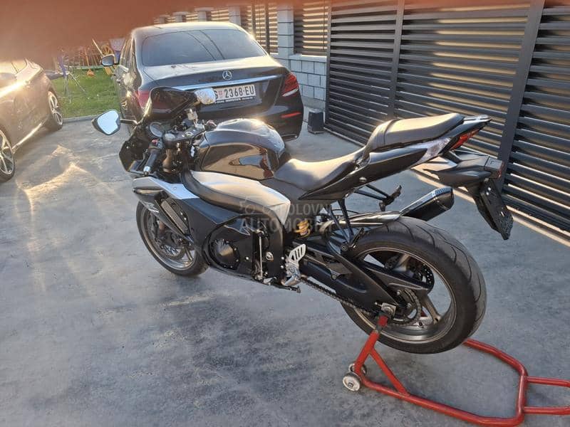 Suzuki GSXR 1000 K9