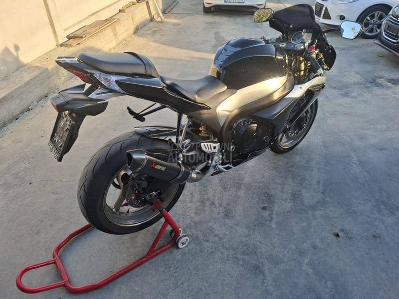 Suzuki GSXR 1000 K9