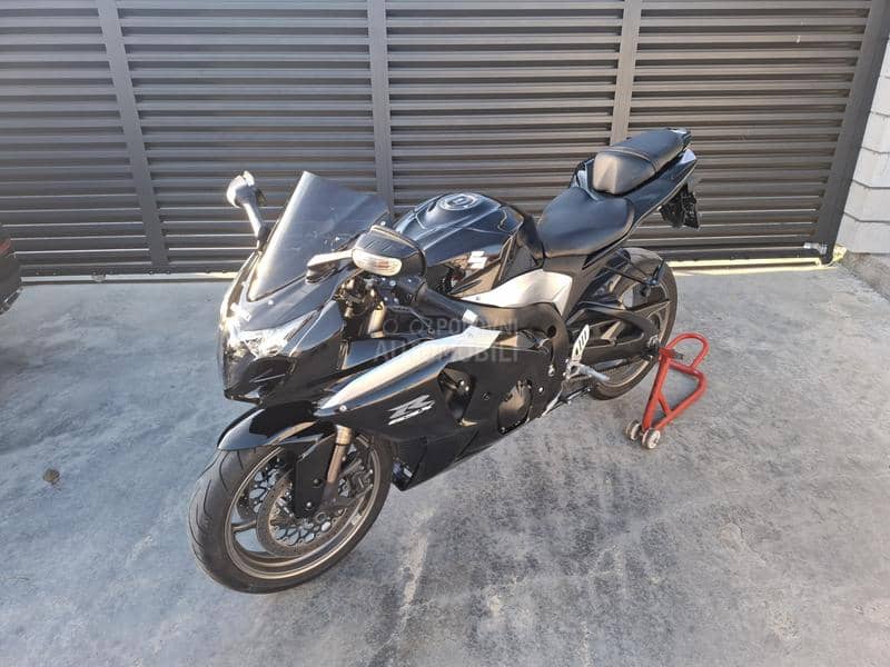 Suzuki GSXR 1000 K9
