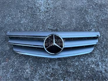 Maska sa znakom za Mercedes Benz A Klasa, B Klasa