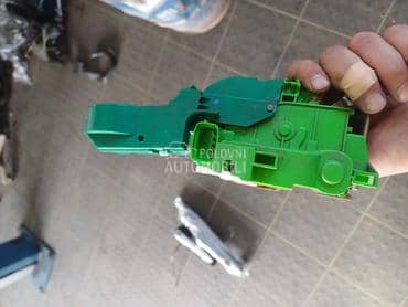 Brava vrata za Alfa Romeo MiTo