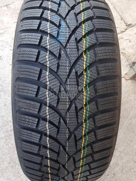 Toyo 225/45 R19 Zimska