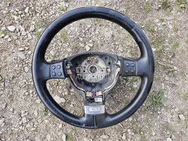 Volan GT sa komandama i F1 šal za Volkswagen Golf 5