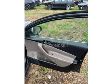 Tapaciri za Volkswagen Passat B6