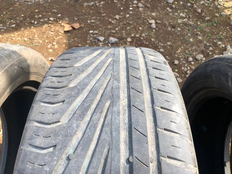 Uniroyal 225/55 R17 Letnja