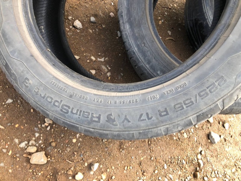 Uniroyal 225/55 R17 Letnja