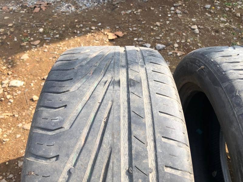 Uniroyal 225/55 R17 Letnja