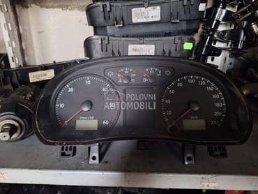 sat za Volkswagen Polo od 2002. do 2008. god.