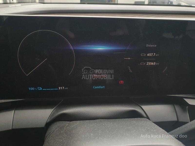 Renault Megane Iconic EV60 220hp