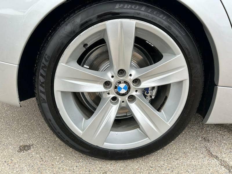 BMW 320 D BAS DOBAR