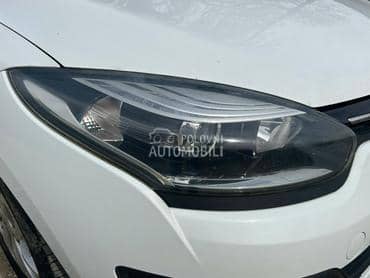 Far desni za Renault Megane od 2012. do 2015. god.