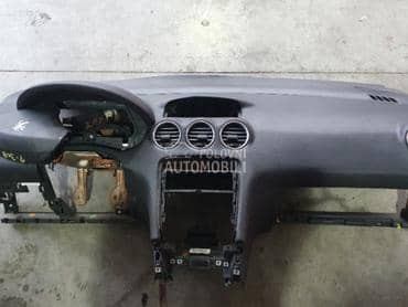 Instrument tabla airbag za Peugeot 308 od 2007. do 2013. god.