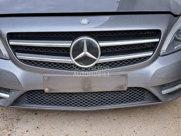 Branik W246 za Mercedes Benz B 150, B 170, B 180 ... od 2011. do 2018. god.