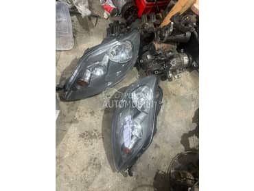 Farovi za Volkswagen Golf Plus od 2004. do 2009. god.