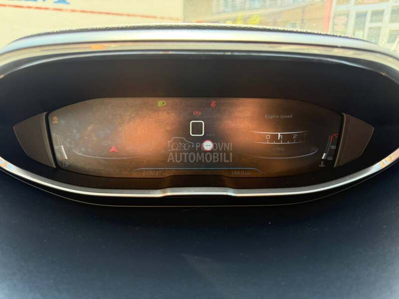 Peugeot 5008 1.5 HDI Ful