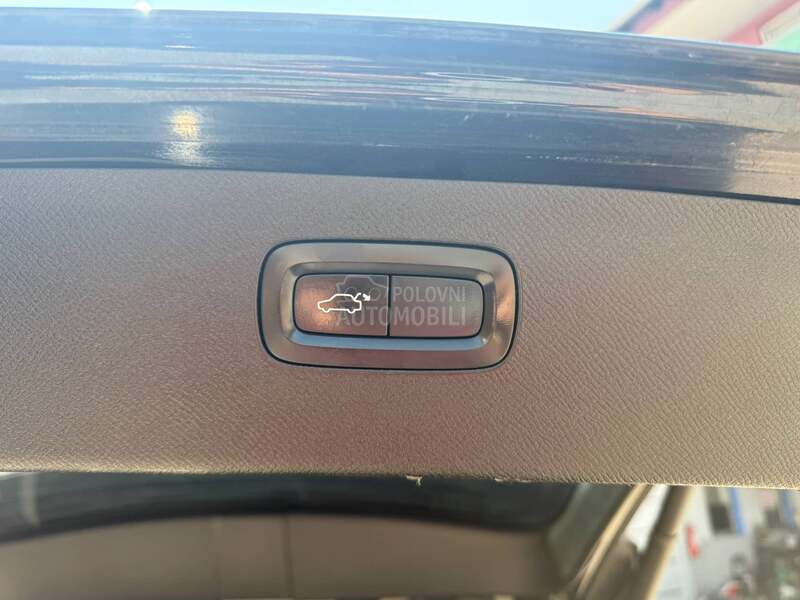 Volvo XC90 2.0 D5 INSCRIPTION