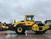 BOMAG BW 213 DH4 kompaktor