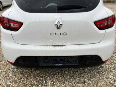 Branik zadnji beli za Renault Clio od 2012. do 2016. god.