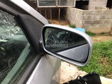 Retrovizor za Honda Civic od 2002. do 2005. god.
