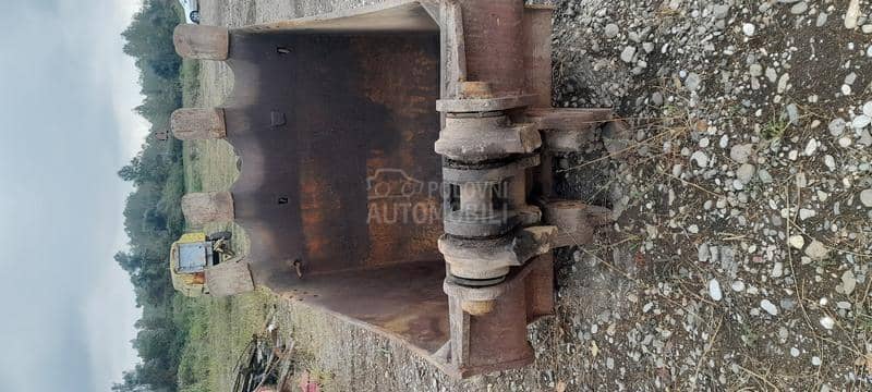 Kasika za bager 2 m3