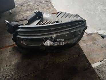 Far za Citroen C5 od 2018. do 2020. god.