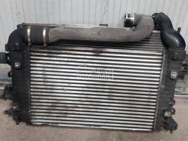 hladnjak 1.7cdti automatik za Opel Zafira od 2008. do 2012. god.