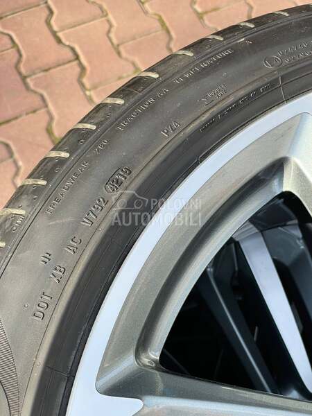 Pirelli 305/35 R21 Letnja