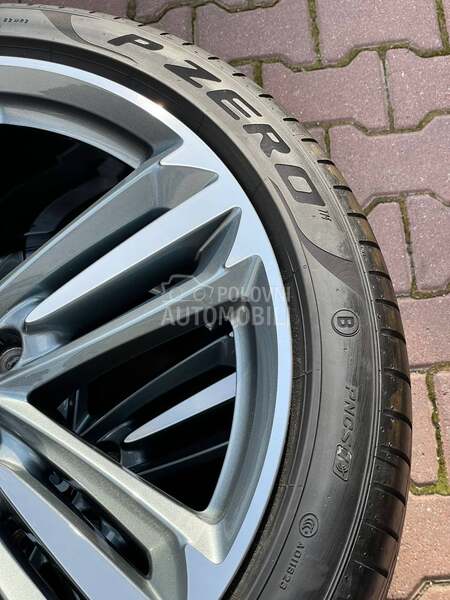Pirelli 305/35 R21 Letnja