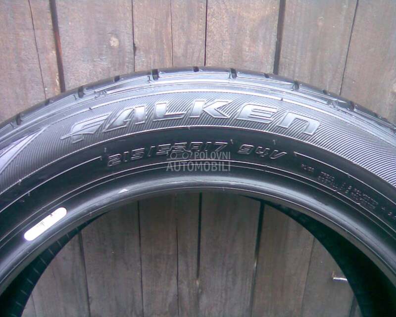 Falken 215/55 R17 Letnja