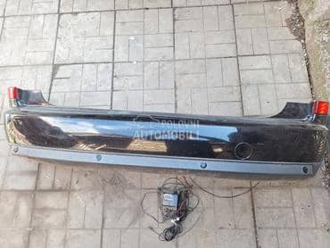 zadnji branik sa senzorima za Ford C-Max od 2004. do 2009. god.