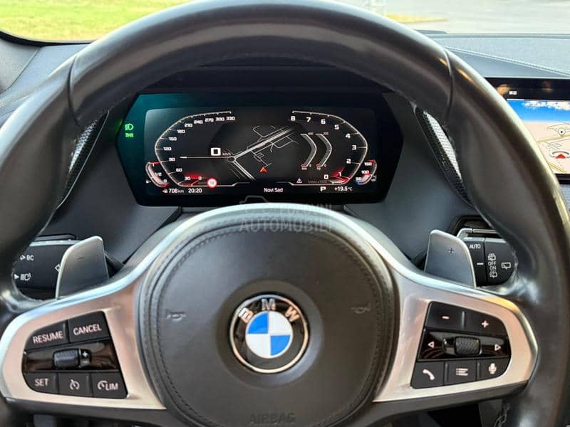 BMW 120 120d xDrive