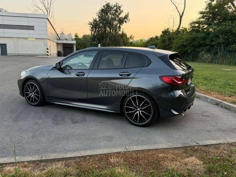 BMW 120 120d xDrive
