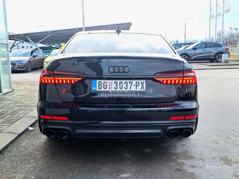 Audi S6 3.0 V6