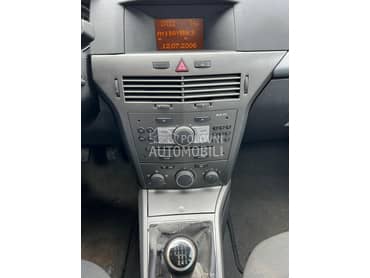 Radio za Opel Astra H
