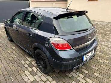 levo stop svetlo za Opel Astra H od 2004. do 2010. god.