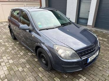 desni retrovizor za Opel Astra H od 2004. do 2010. god.