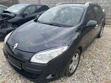 Renault Megane III 1.9dCi -  kompletan auto u delovima