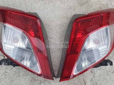 Stop svetla i stop lampe za Toyota Yaris
