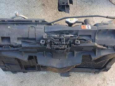 Vezni lim Prsa za Mazda 2